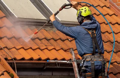 Démoussage et hydrofuge de toiture à Carneville